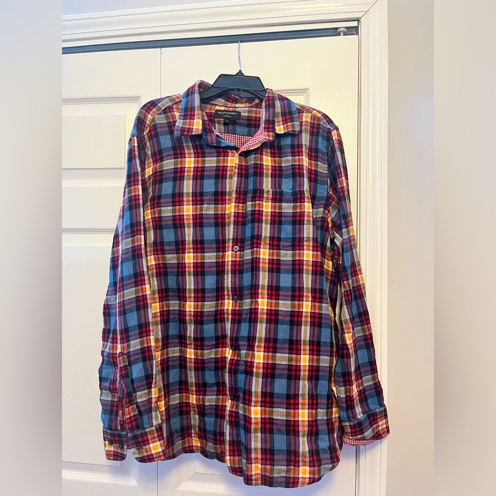 Banana‎ Republic Men's Button Down Plaid Shirt